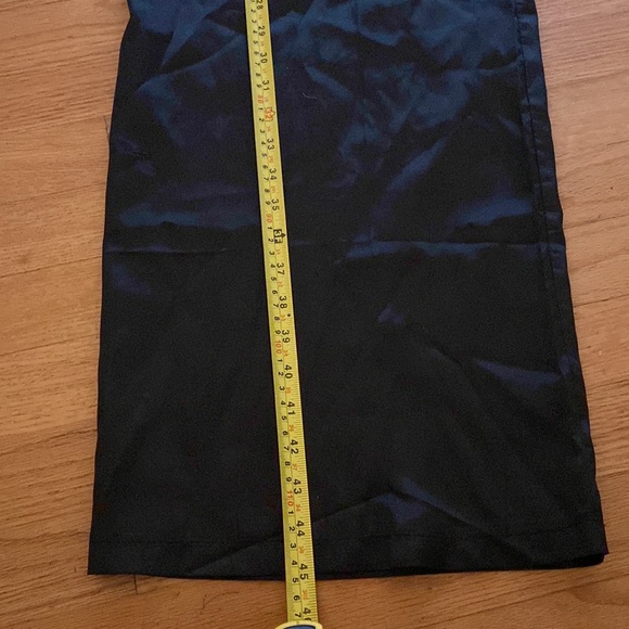 Wide leg satin pants. - Picture 10 of 14